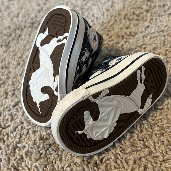 Converse Infant Unicorn pattern - Picture 3 of 3